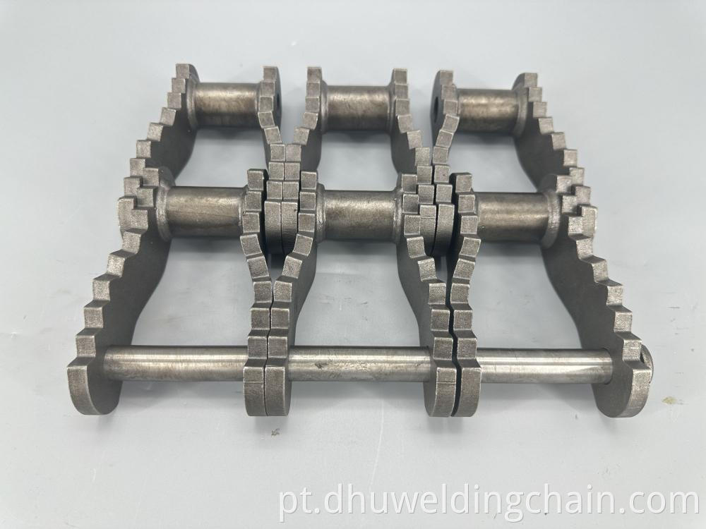Welded structure bending plate chain